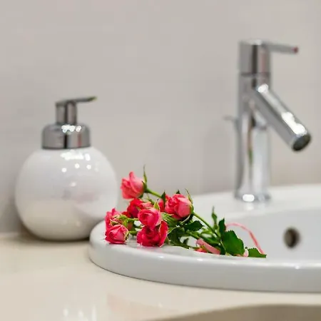 Black&white - Silver House Free Parking Apartment Gdynia